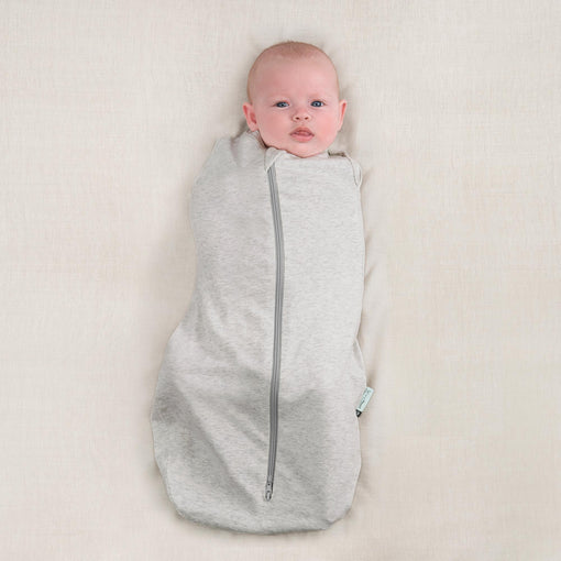 Cargar imagen en el visor de la galería, Pijamas y saquitos para bebés